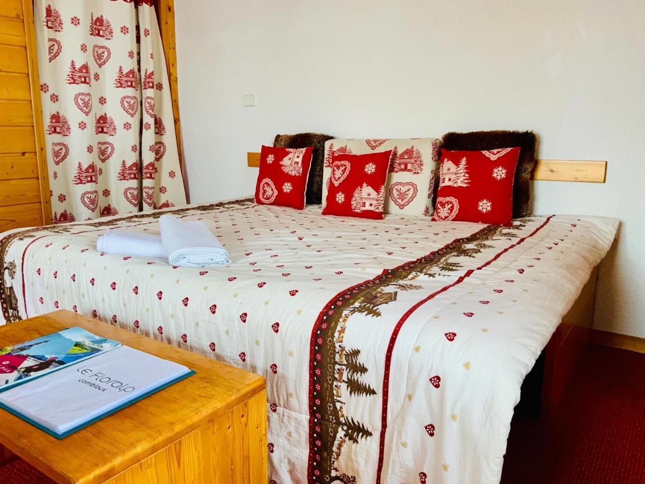 Le Floralp Aparthotel Combloux Eksteriør bilde